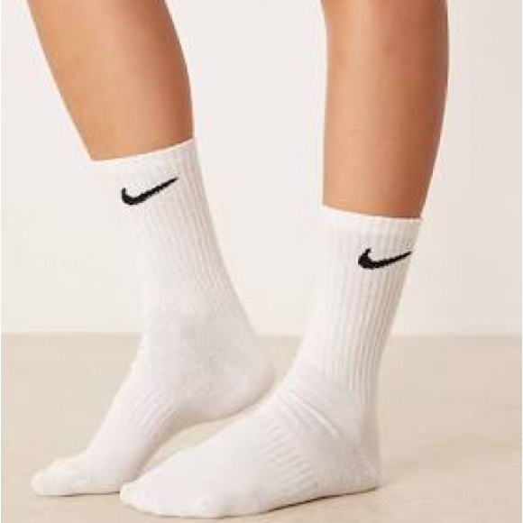 Nike White Crew Socks for Men - Picture 1 of 1